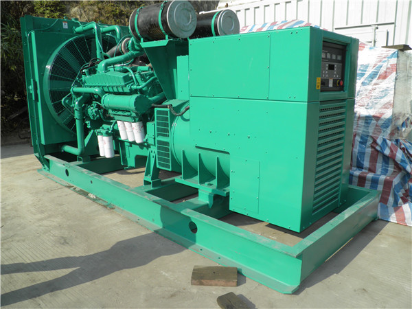 荆门发电车出租-柴油发电机散热器怎样散热