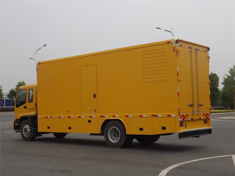 荆门发电车出租- 柴油发电机油箱怎么清洗