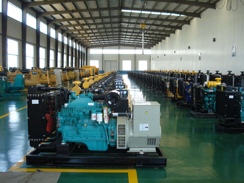 荆门租赁发电机-柴油发电机组冒蓝烟、冒黑烟、冒白烟故障分析