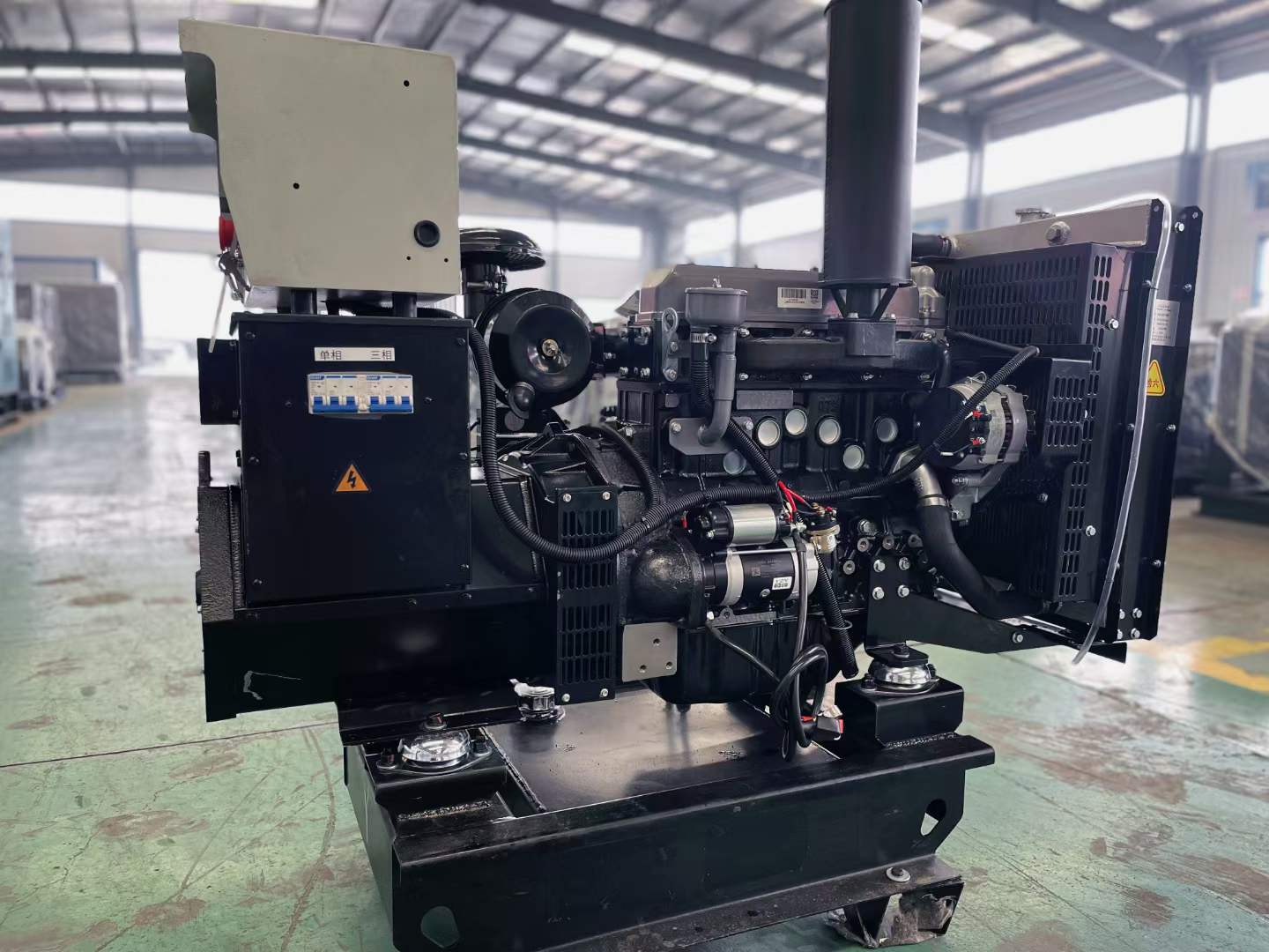 荆门如何降低电感性负载对发电机的影响？