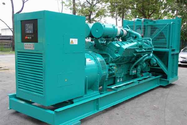 荆门柴油发电机组电压不稳定怎样维修？