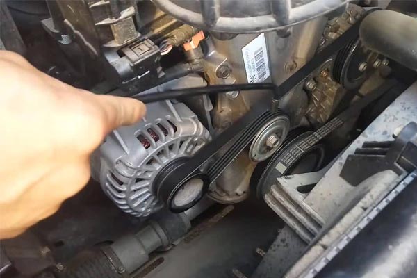 荆门转速传感器的工作原理是什么？